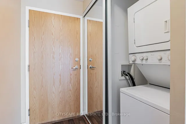 Additional image 22 of 20 Joe Shuster Way Unit 1402