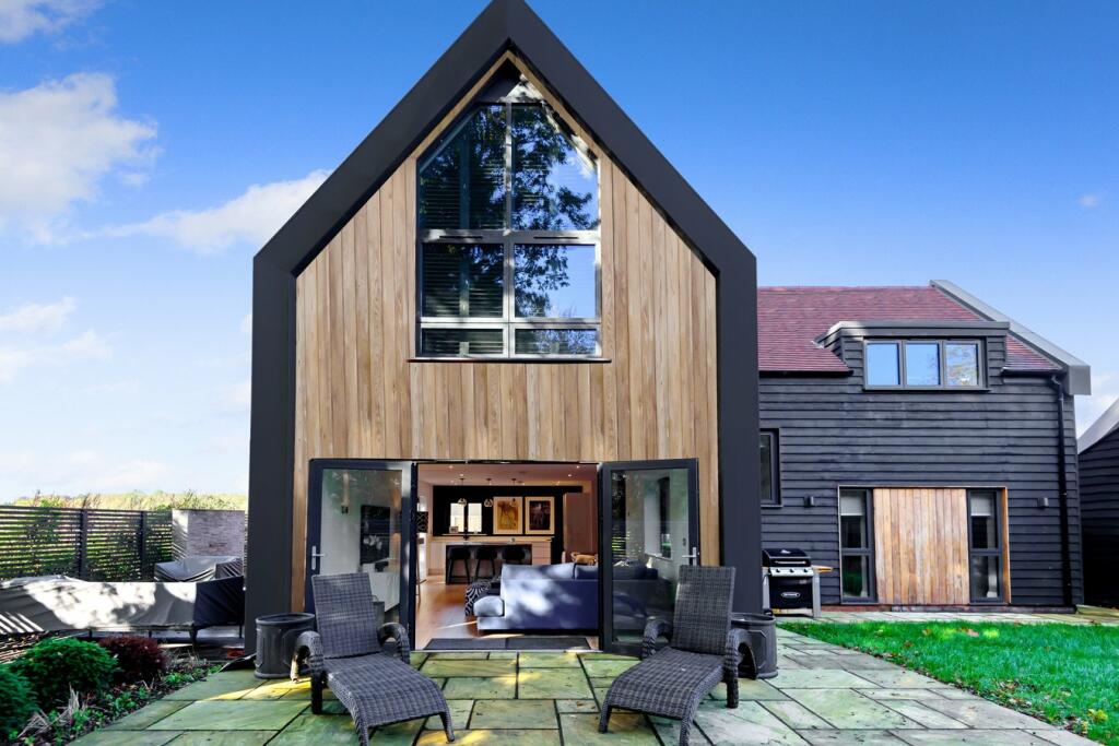 Additional image 25 of Chain Bridge Meadow, Shenfield ,  Brentwood, CM15