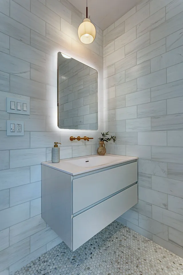 Additional image 25 of 74 fern Ave