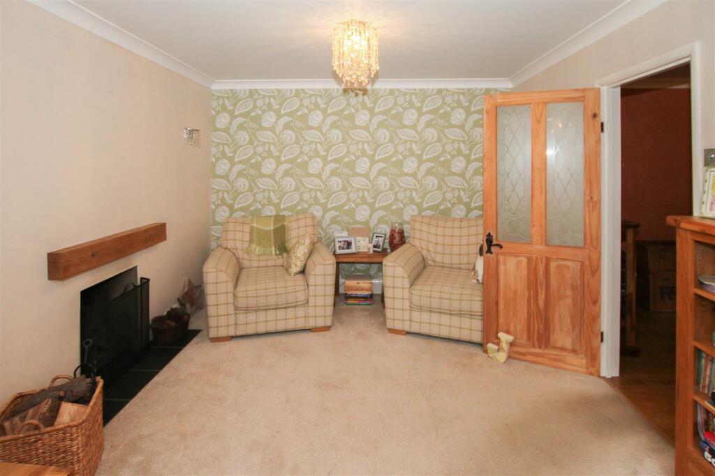 Additional image 11 of Blackmore Road, Doddinghurst, Brentwood