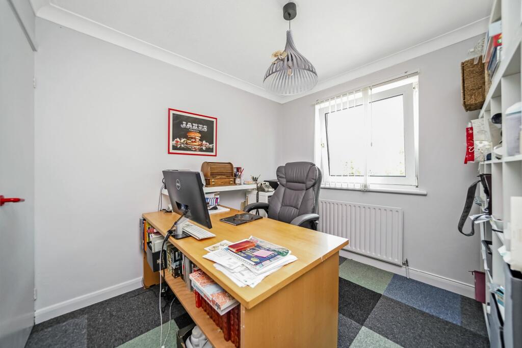 Additional image 33 of The New House, Park Avenue, Hastingwood