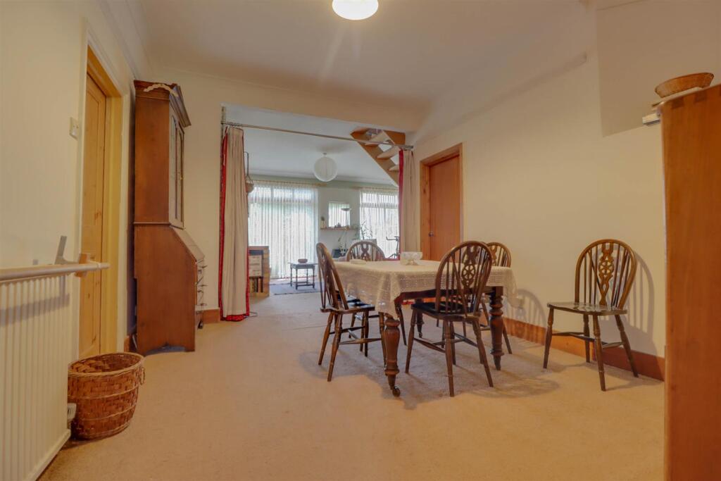 Additional image 4 of Orchard Avenue, Ramsden Bellhouse