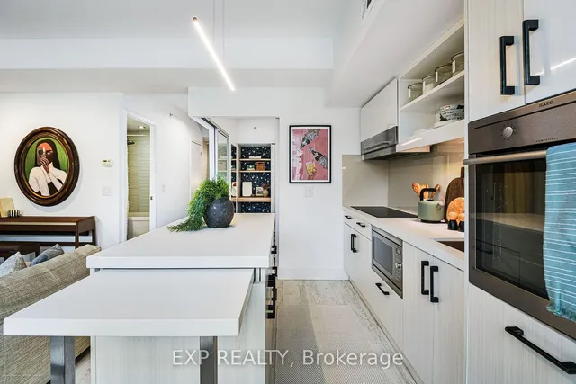 Additional image 9 of 39 Sherbourne St Unit 202