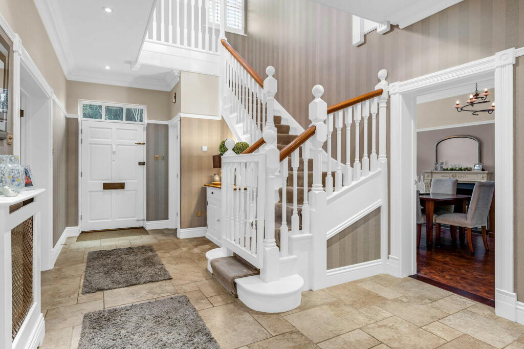 Additional image 47 of Thorndon Approach, Herongate, Brentwood, CM13 3PA