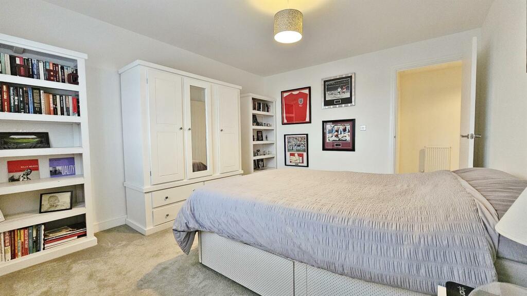 Additional image 25 of Secret Waters, Walton On The Naze