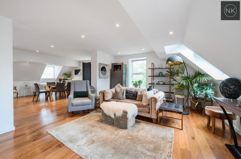 Additional image 7 of Coopers Court, Piercing Hill, Theydon Bois, Epping, Essex, CM16