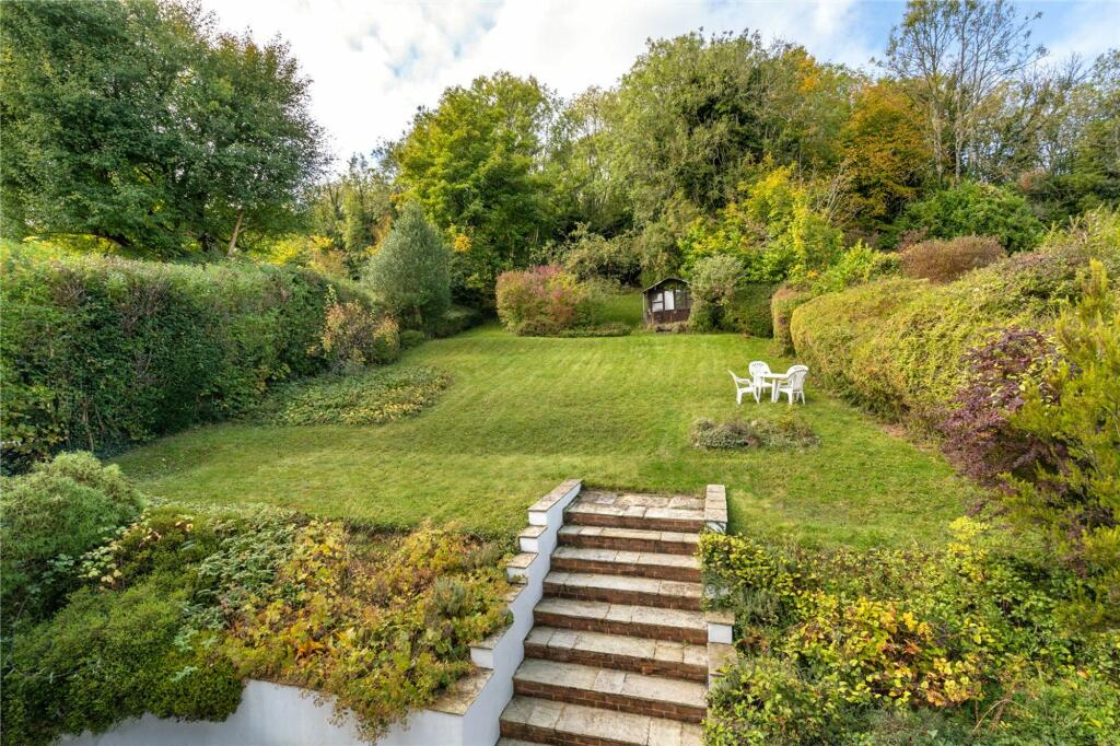 Additional image 20 of Southfields Road, Woldingham, CR3