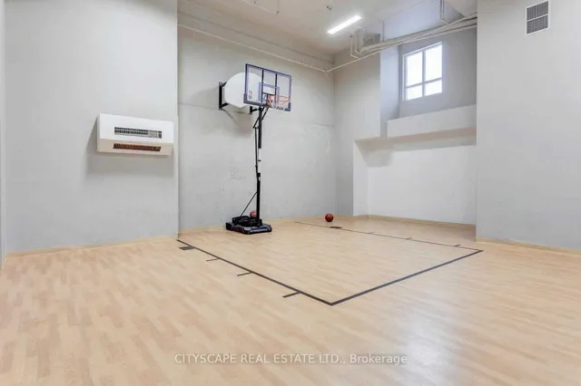 Additional image 12 of 816 Lansdowne Ave Unit l03