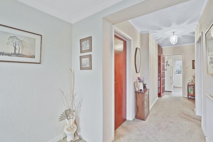 Additional image 30 of Longfields, Ongar, CM5