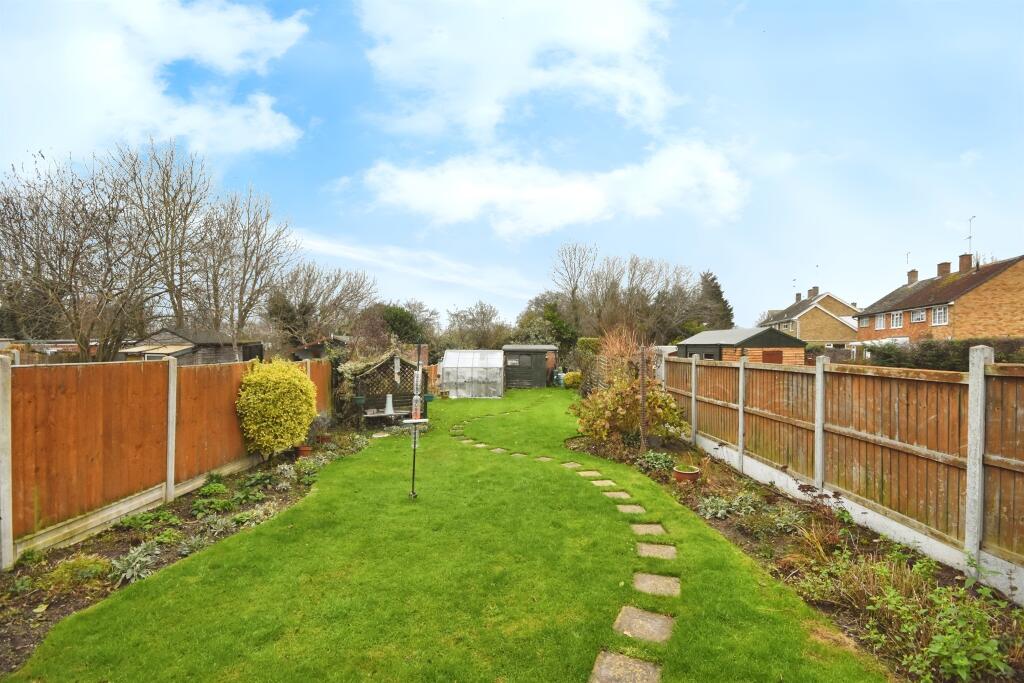 Additional image 5 of Paschal Way, Great Baddow, Chelmsford