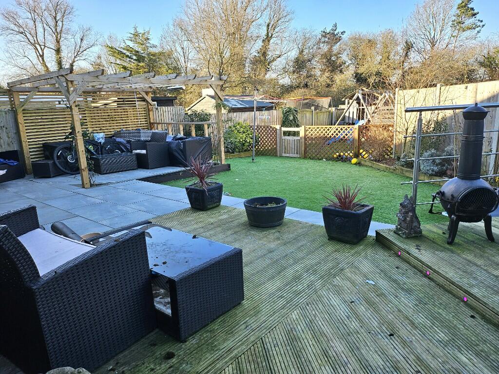 Additional image 17 of Dockfield Avenue, Harwich, Essex, CO12