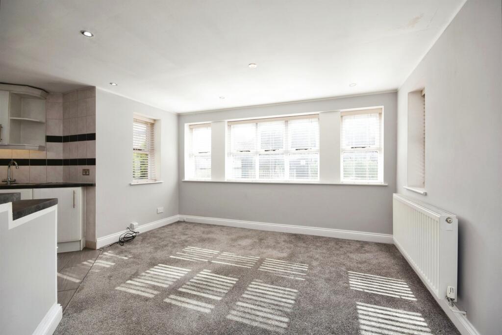 Additional image 2 of Coxtie Green Road, Pilgrims Hatch, Brentwood