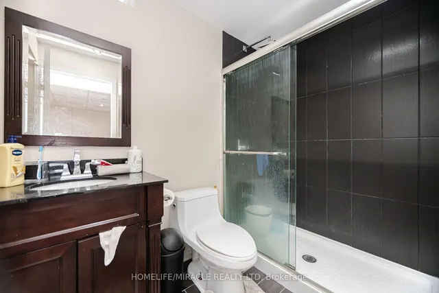 Additional image 33 of 21 Roadmaster Lane