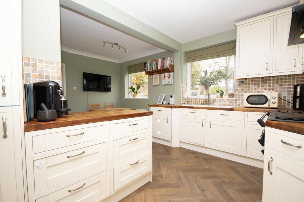 Additional image 5 of Princes Way, Hutton, Brentwood, Essex, CM13