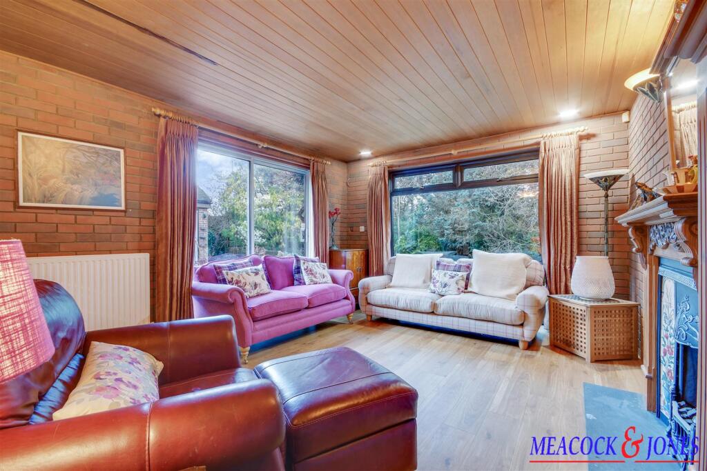 Additional image 7 of Challacombe Close, Hutton Mount, Brentwood