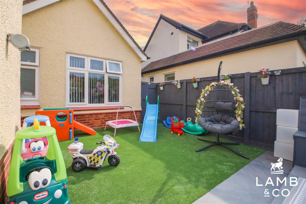 Additional image 26 of Albany Gardens West, Clacton-On-Sea