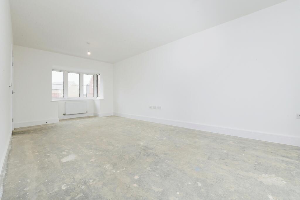 Additional image 17 of Meadow Gardens, Clacton On Sea, Essex, CO16