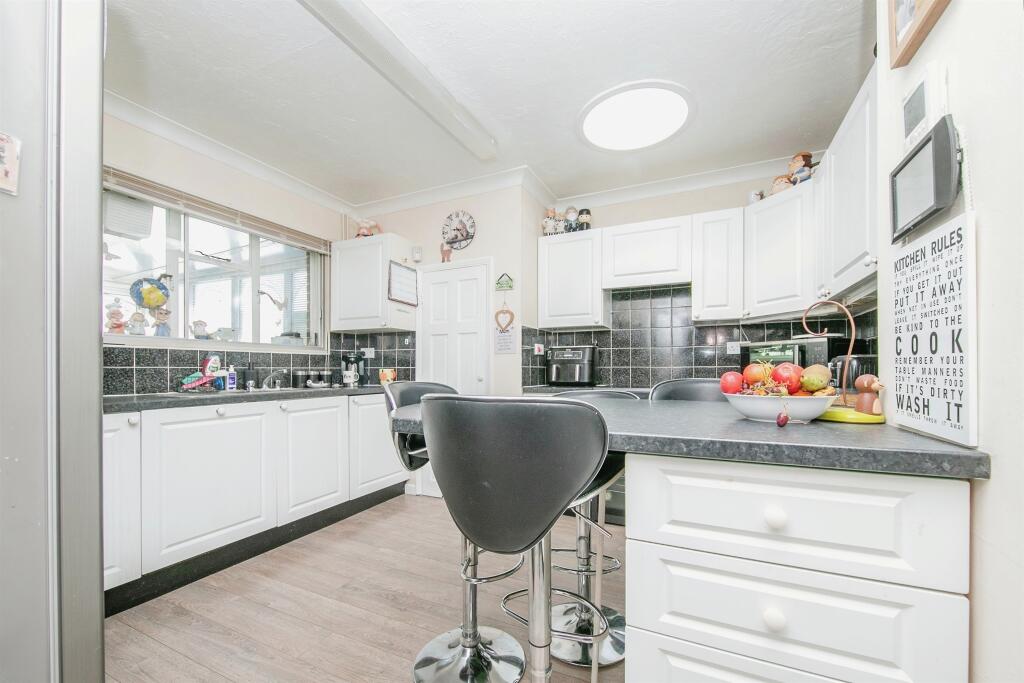 Additional image 7 of Harwich Road, Colchester