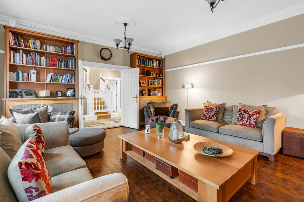 Additional image 3 of Thorndon Approach, Herongate, Brentwood, CM13 3PA