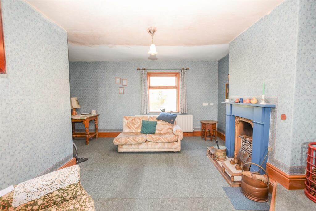 Additional image 13 of Parkgate Road, Neston