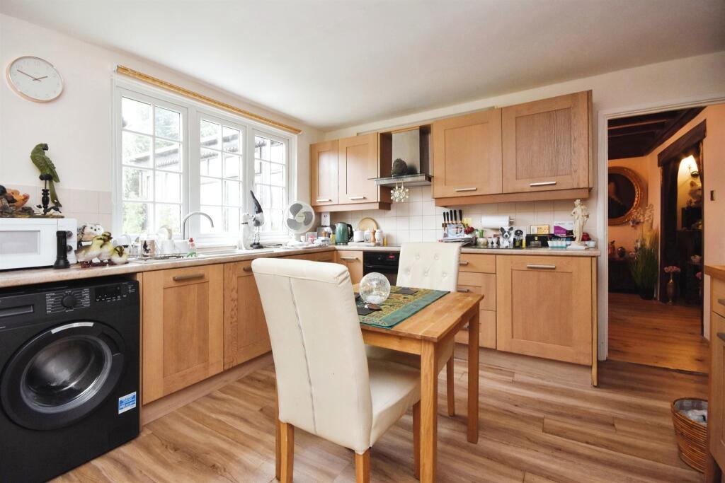 Additional image 6 of Hedingham Road, Gosfield, Halstead