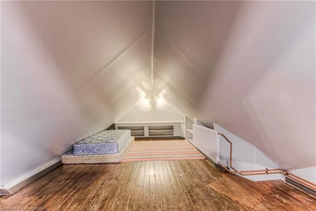 Additional image 34 of 80 Pandora Ave