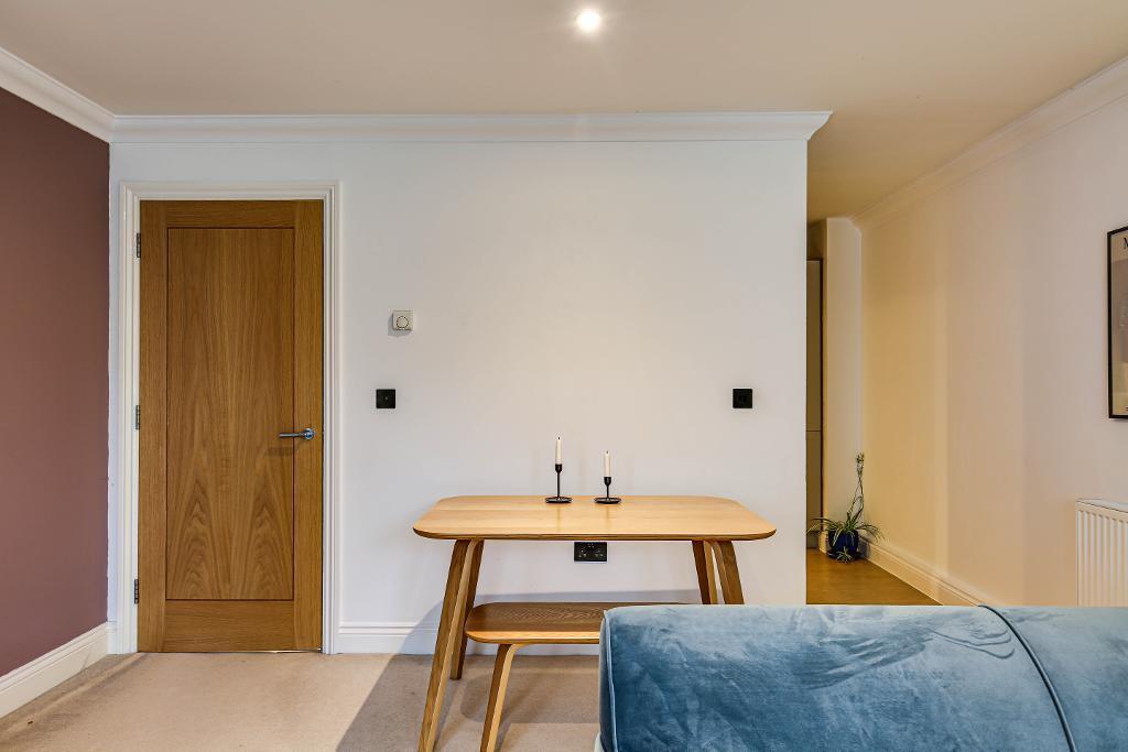 Additional image 7 of 174 Sanderstead Road, Sanderstead, Surrey, CR2 0LY