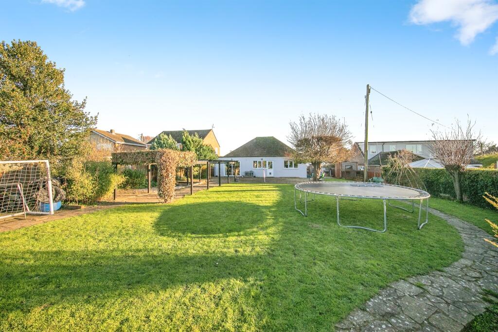 Additional image 19 of Canhams Road, Great Cornard, Sudbury