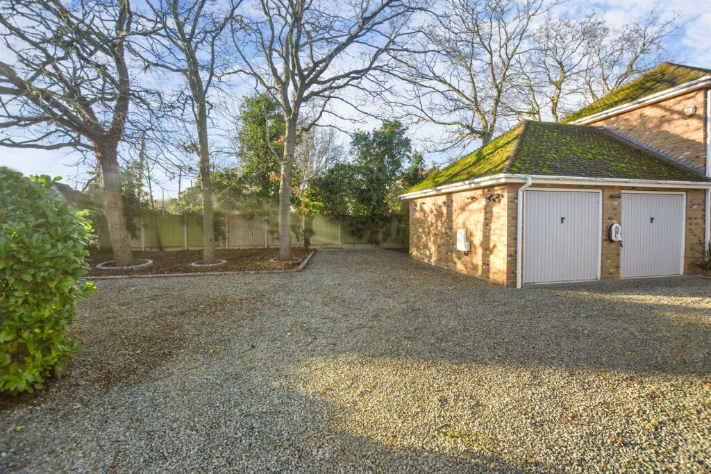 Additional image 14 of The Avenue, North Fambridge