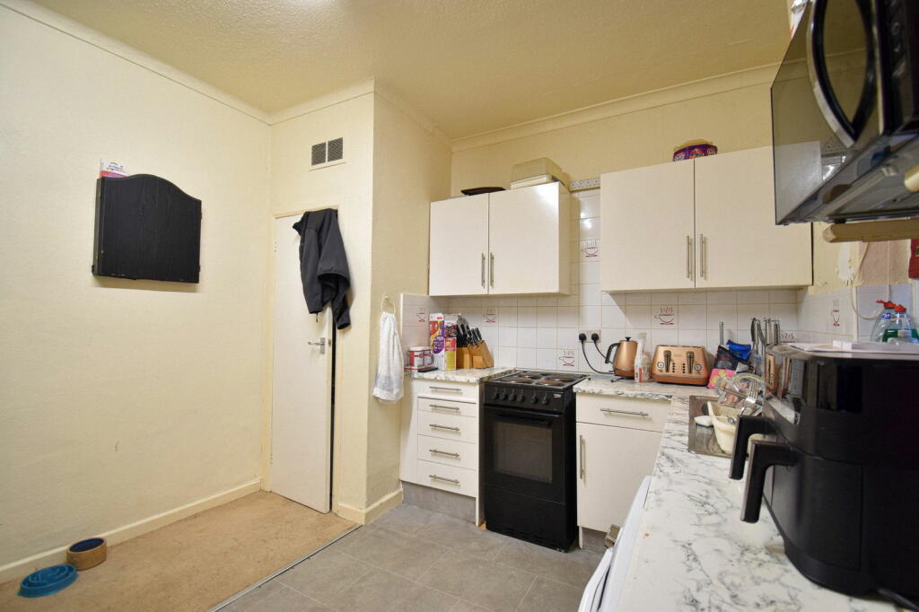 Additional image 5 of Crescent Road, Ellesmere Port, CH65 4DY