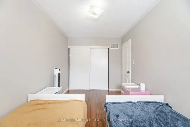 Additional image 24 of 21 Roadmaster Lane