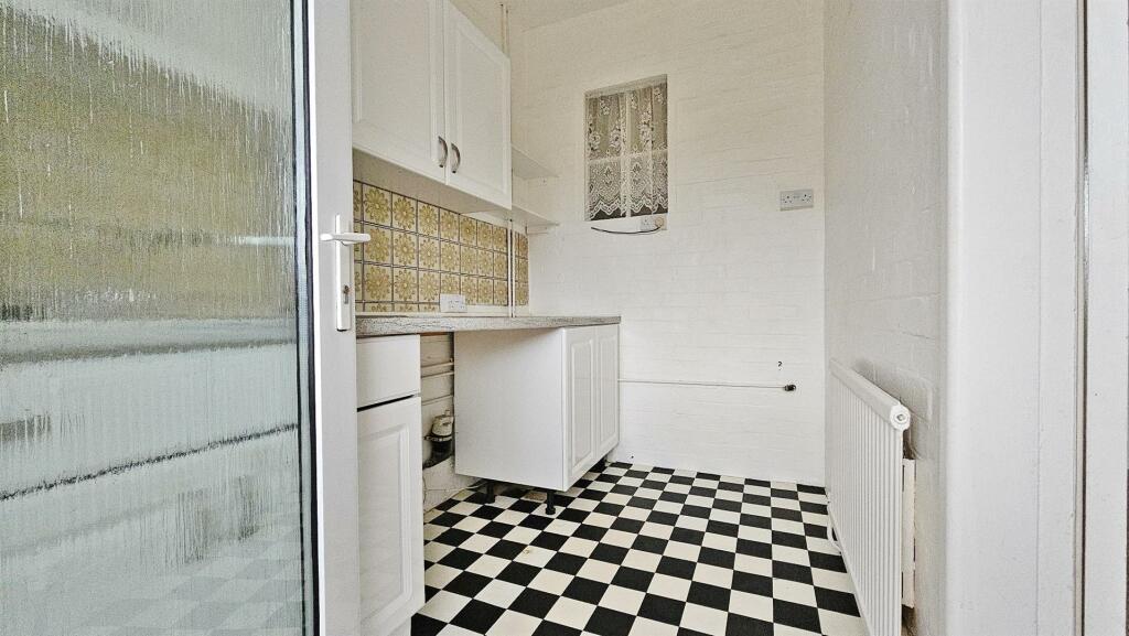 Additional image 9 of Kirby Road, Walton On The Naze