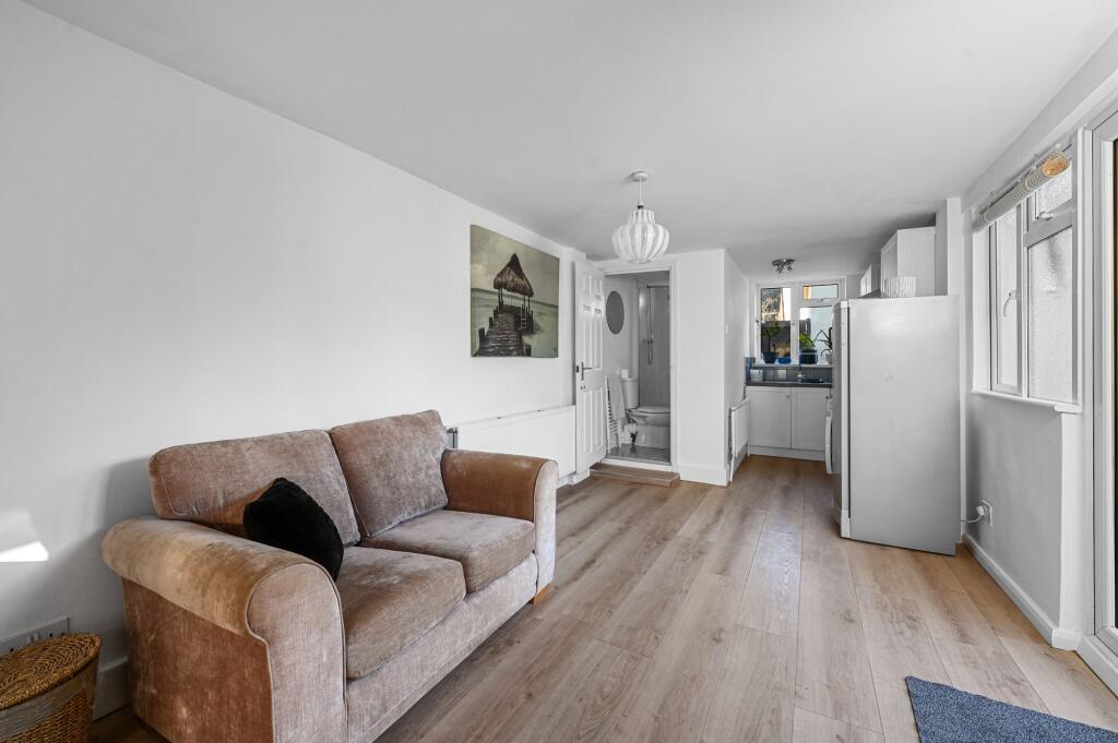 Additional image 23 of West Belvedere, Danbury, CM3