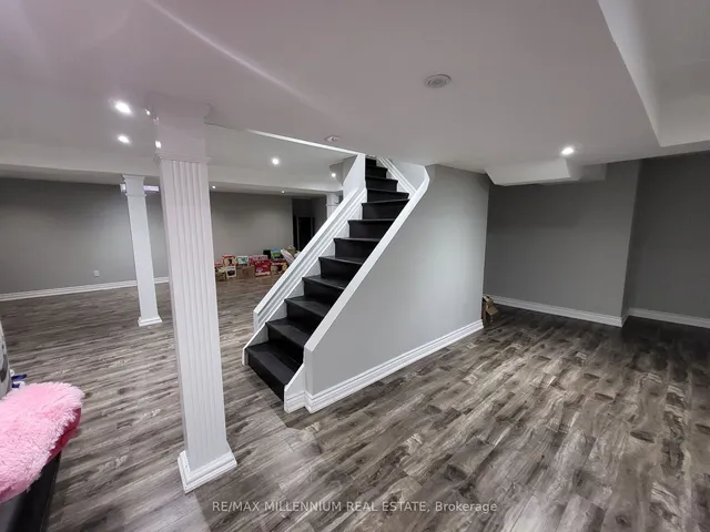 Additional image 32 of 27 Dundalk Cres