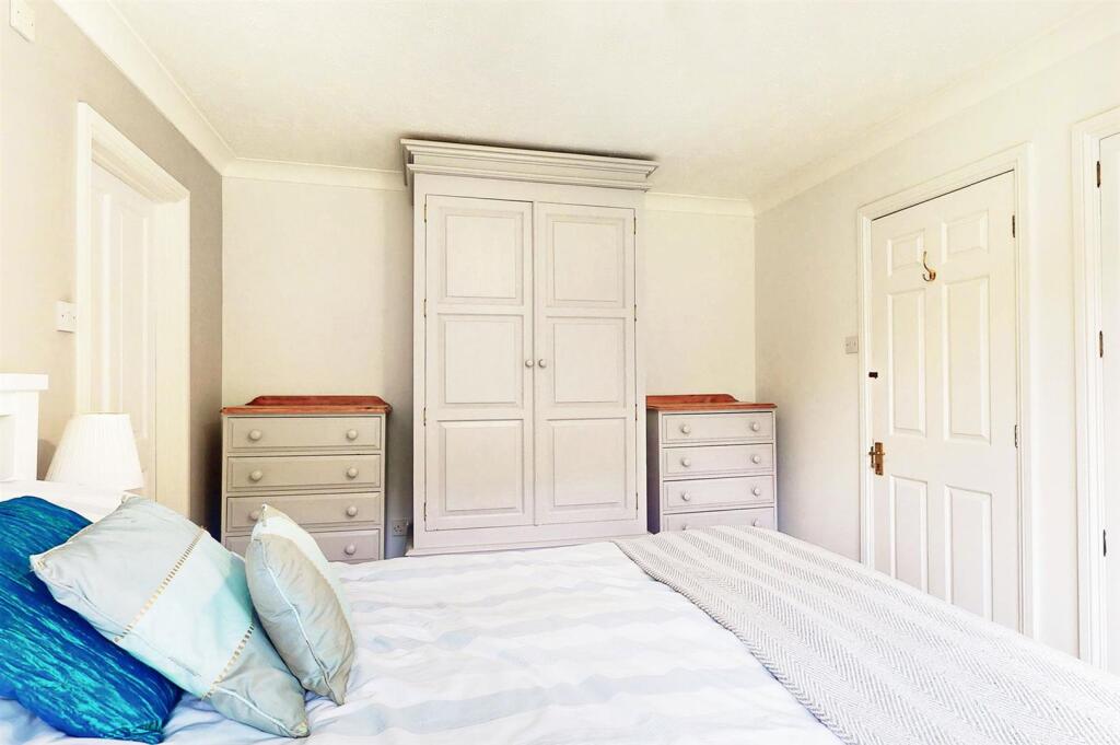 Additional image 14 of Robinsbridge Road, Coggeshall, Colchester