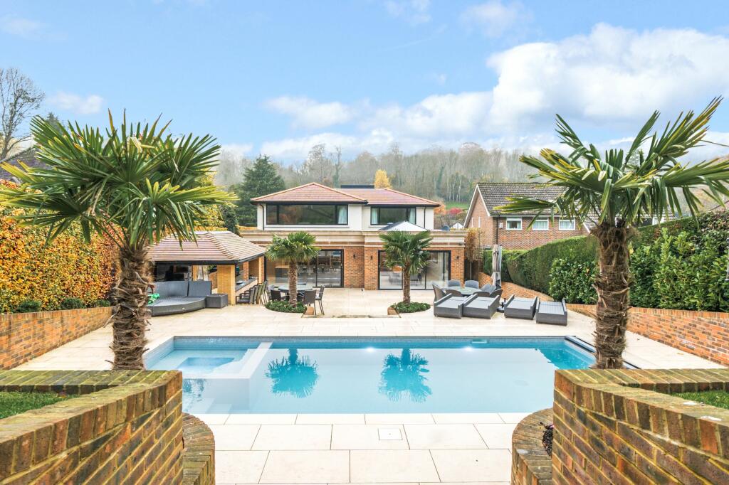 Additional image 30 of Dome Hill, Caterham, CR3