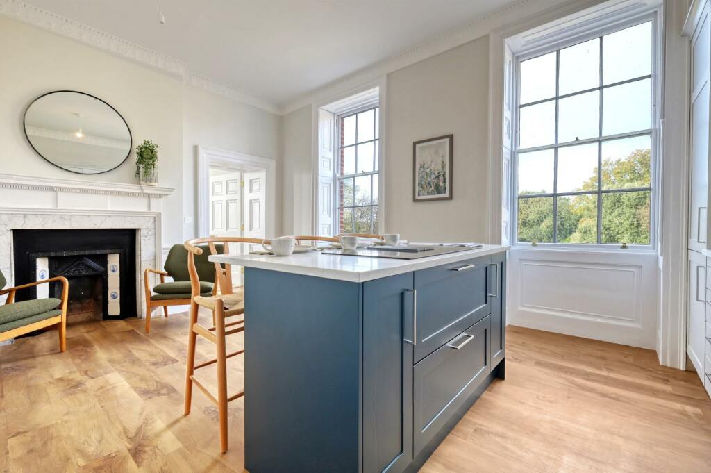 Additional image 4 of Brizes Park, Kelvedon Hatch