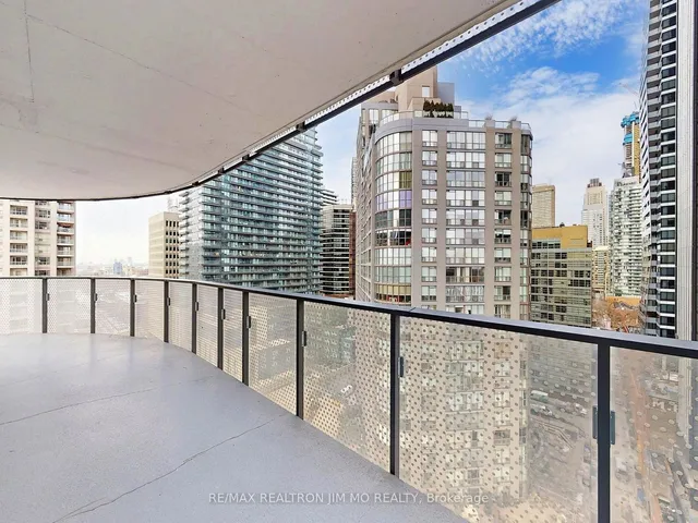 Additional image 31 of 11 Wellesley St Unit 1208