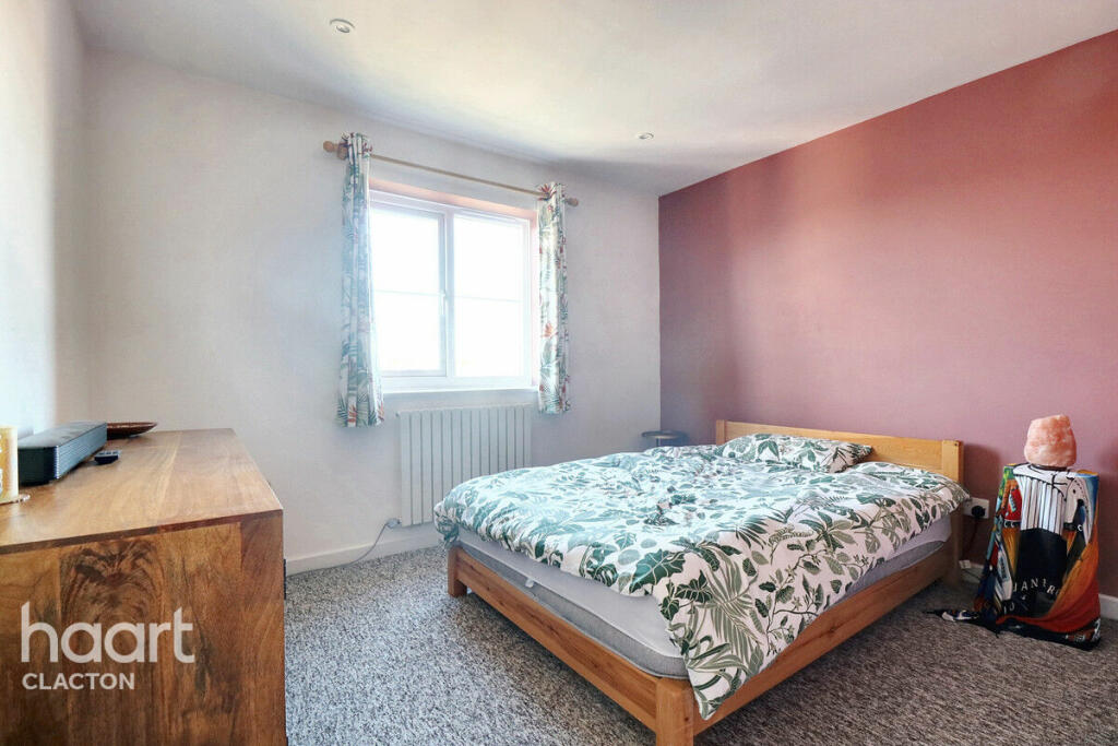 Additional image 6 of Selsey Avenue, Clacton-On-Sea