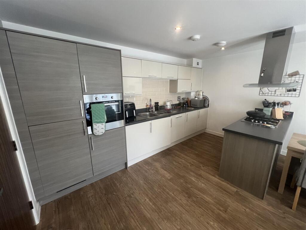 Additional image 4 of Dunn Side, Chelmsford