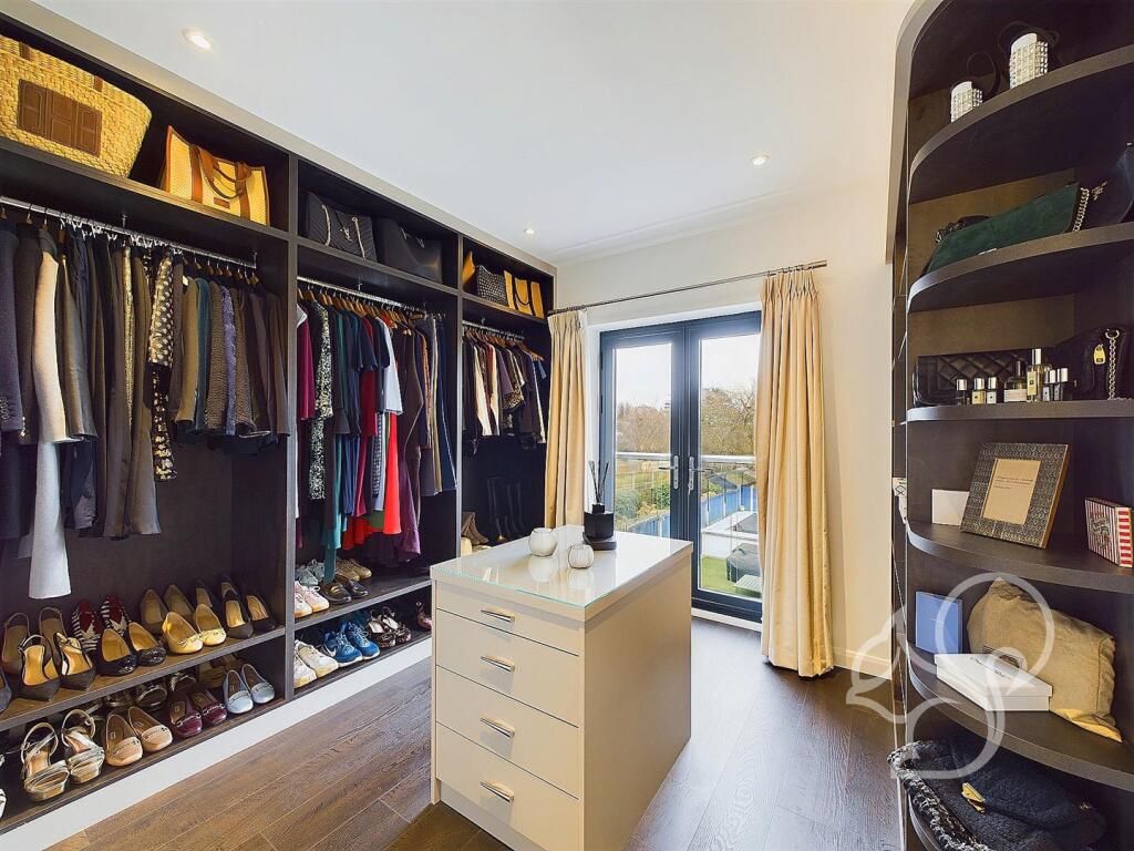 Additional image 32 of High Street, West Mersea