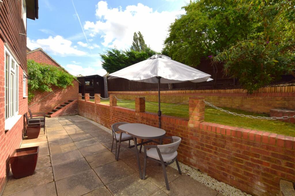 Additional image 18 of Dorset Way, Billericay, CM12
