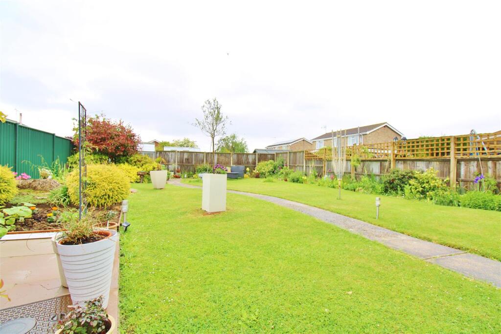 Additional image 23 of Frietuna Road, Frinton-On-Sea