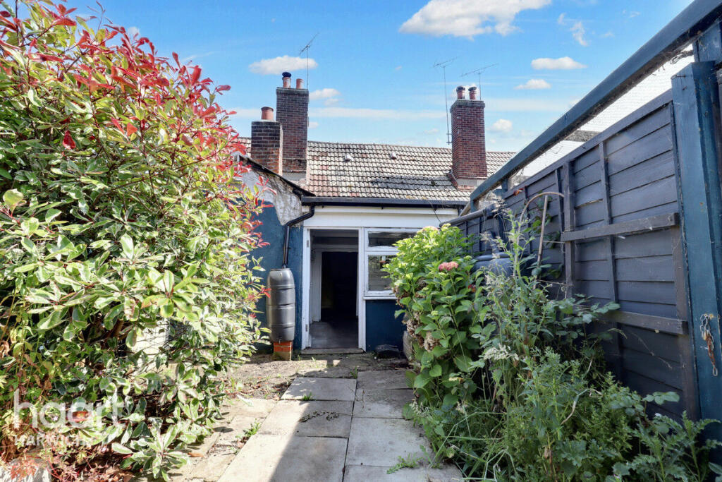 Additional image 10 of Barn Cottages, Little Oakley,Harwich