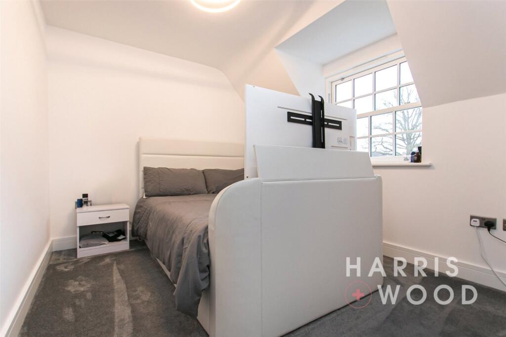 Additional image 38 of Elm House, 136 Braiswick, Colchester, Essex, CO4 5BG