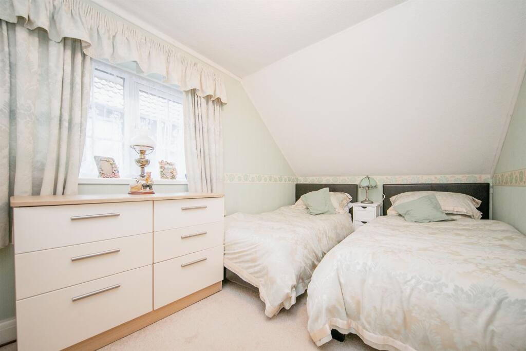 Additional image 9 of The Drive, Dovercourt, Harwich