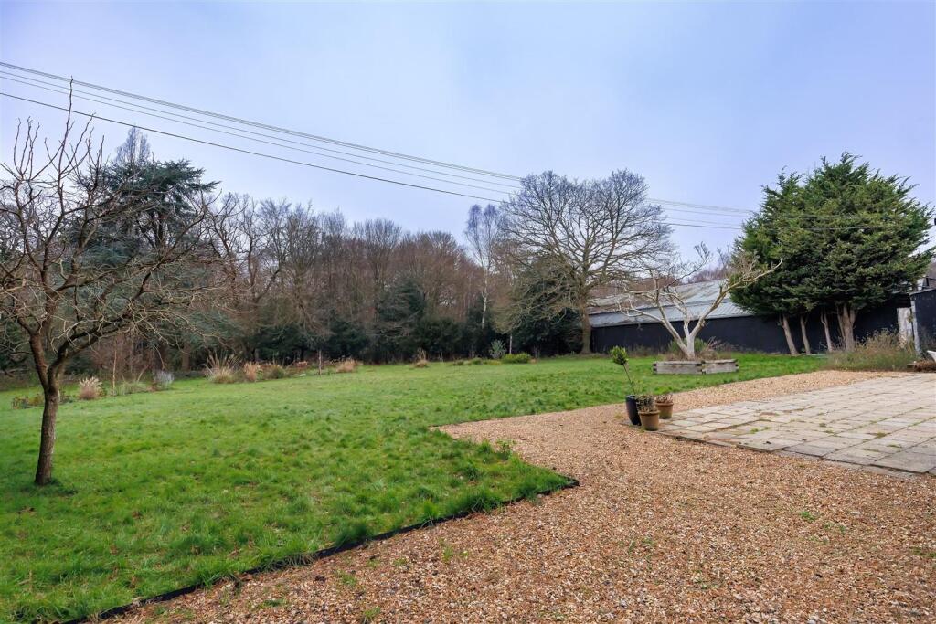 Additional image 14 of High Road, Epping
