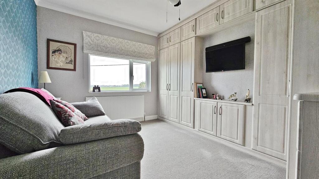 Additional image 21 of Kirby Road, Great Holland