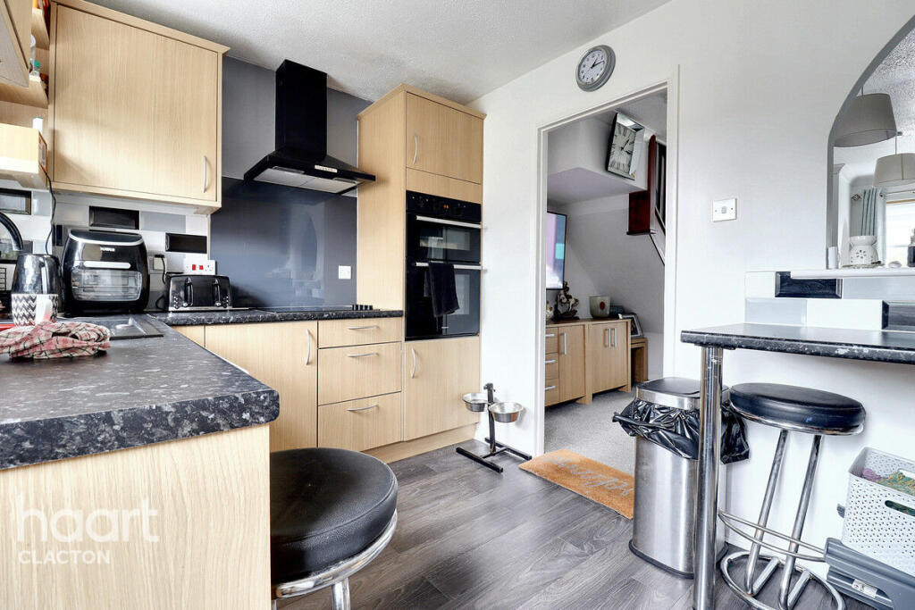 Additional image 5 of Beverley Drive, Frinton-On-Sea