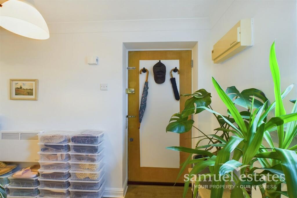 Additional image 10 of Silbury Avenue, Mitcham, CR4